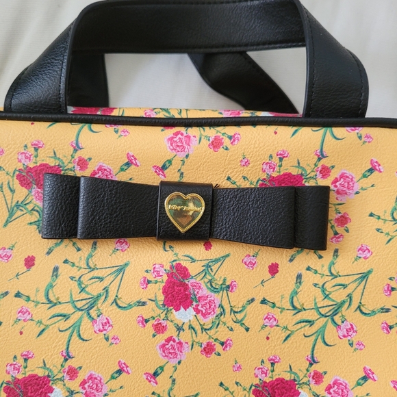 Betsey Johnson Large Floral Bow Cosmetic Case Pouch Storage Bag - Picture 10 of 10